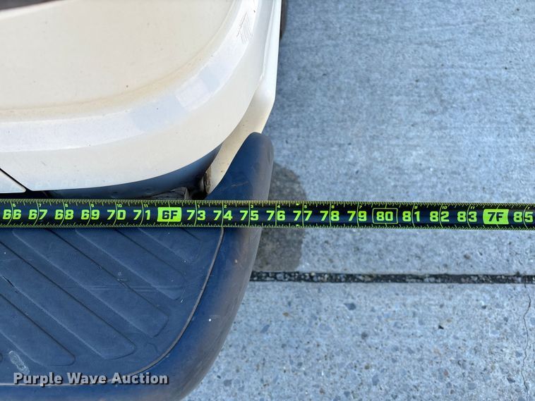 image for item EV3198 2008 Ford E250 van