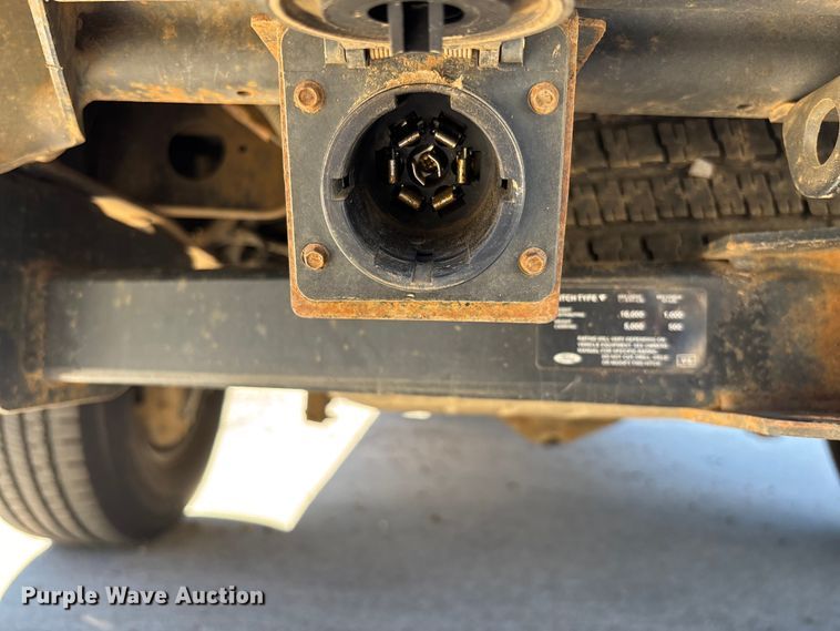 image for item EV3198 2008 Ford E250 van