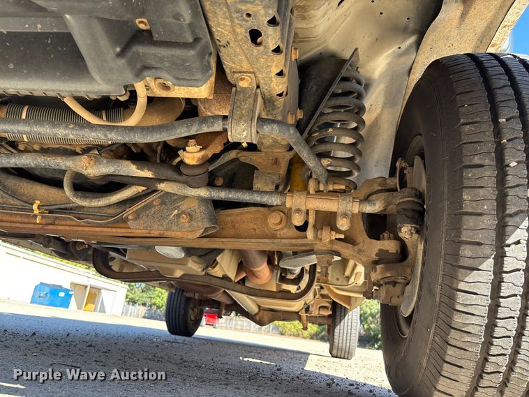 image for item EV3198 2008 Ford E250 van