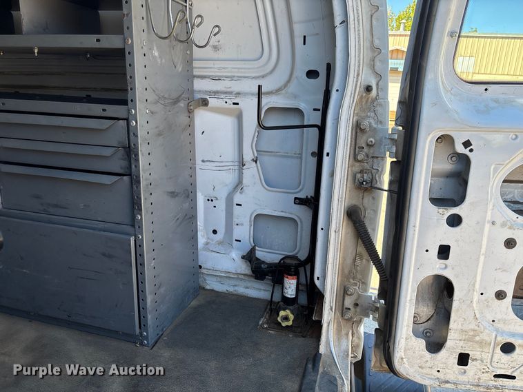image for item EV3198 2008 Ford E250 van