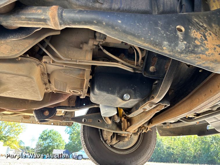 image for item EV3198 2008 Ford E250 van