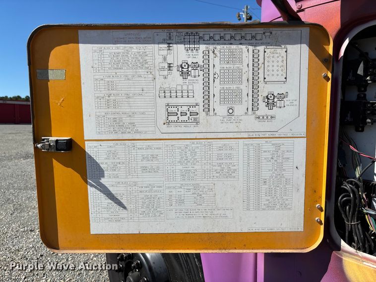 image for item EV3199 2013 Blue Bird school bus