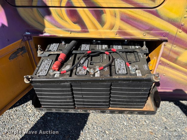 image for item EV3199 2013 Blue Bird school bus