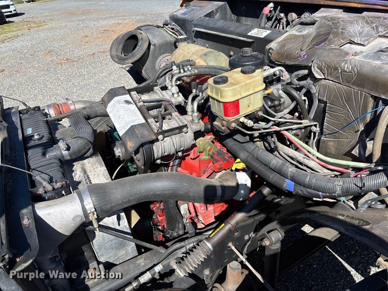 image for item EV3199 2013 Blue Bird school bus