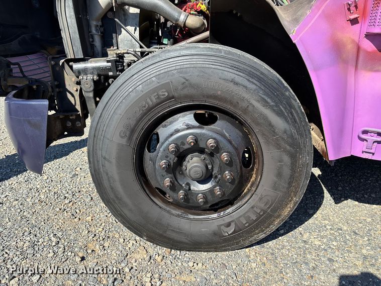 image for item EV3199 2013 Blue Bird school bus