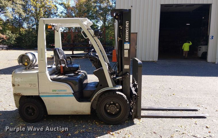 MONTACARGAS 2016 UNICARRIERS PF70