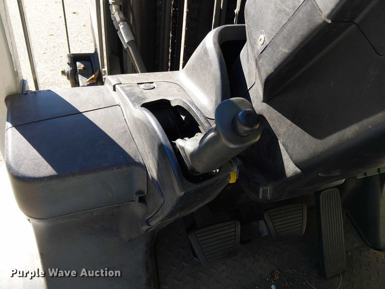 image for item EV4375 2016 UniCarriers PF70 forklift