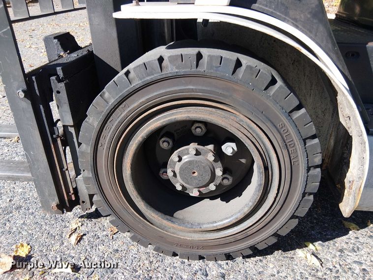 image for item EV4375 2016 UniCarriers PF70 forklift