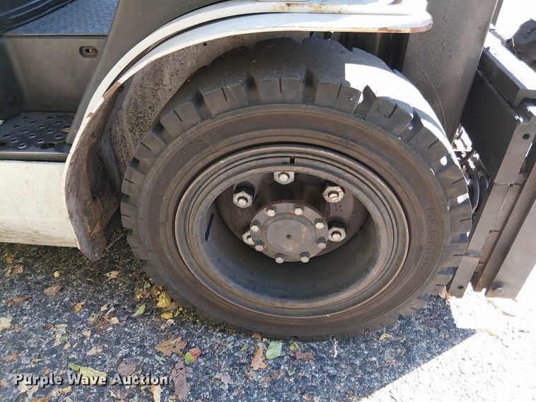 image for item EV4375 2016 UniCarriers PF70 forklift