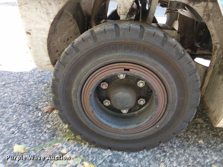 image for item EV4375 2016 UniCarriers PF70 forklift