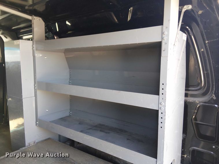 image for item EV5369 2008 Ford E350 van