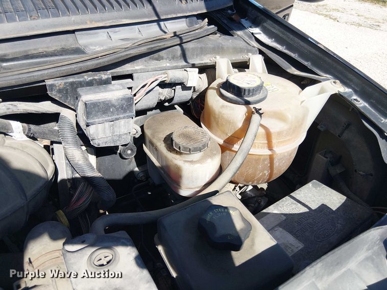 image for item EV5369 2008 Ford E350 van