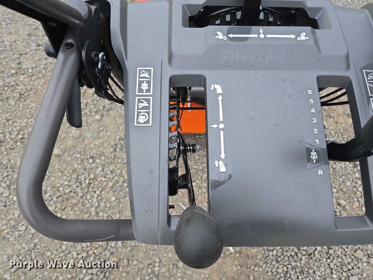 image for item EV5432 Husqvarna ST 227 snow blower