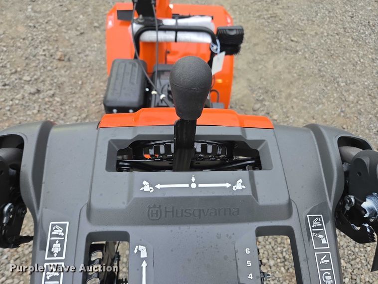 image for item EV5432 Husqvarna ST 227 snow blower