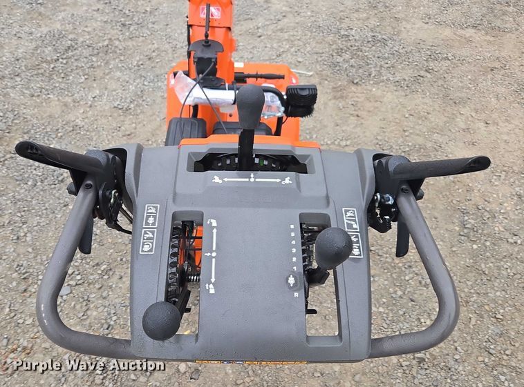 image for item EV5436 Husqvarna ST224 snow blower