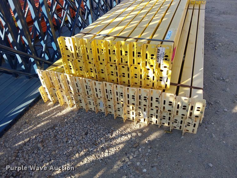 image for item FB4471 Teardrop pallet racking