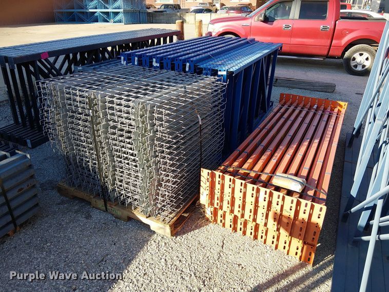 image for item FB4472 T-bolt pallet racking