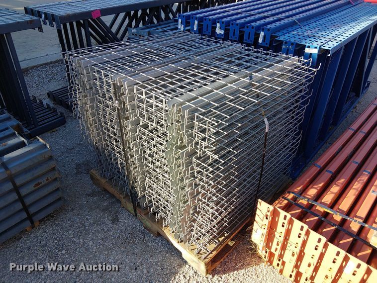 image for item FB4472 T-bolt pallet racking