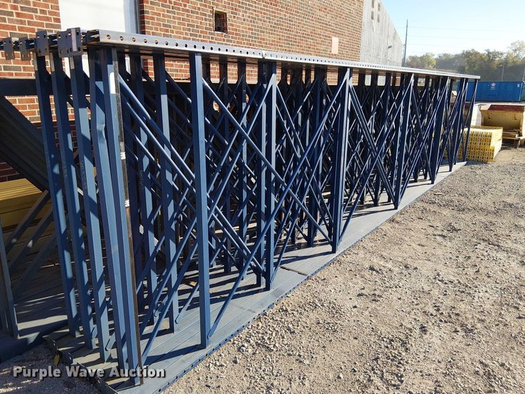 image for item FB4476 Teardrop pallet racking