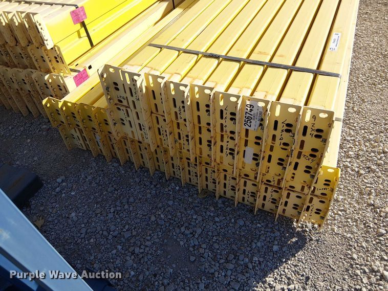 image for item FB4476 Teardrop pallet racking
