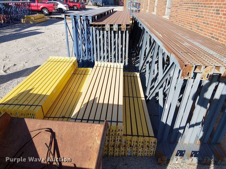 image for item FB4477 Teardrop  pallet racking