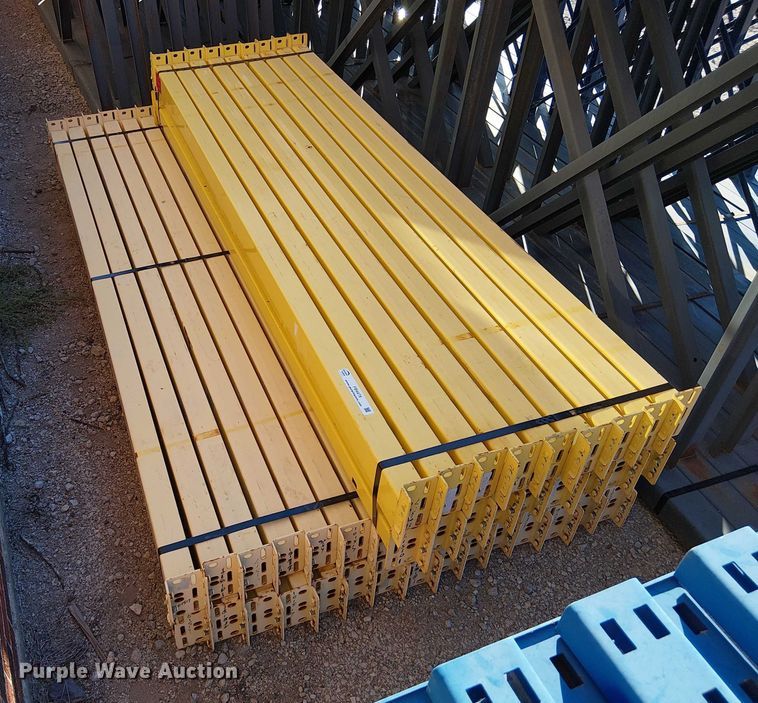 image for item FB4478 Teardrop pallet racking