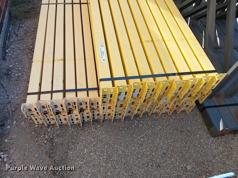 image for item FB4478 Teardrop pallet racking