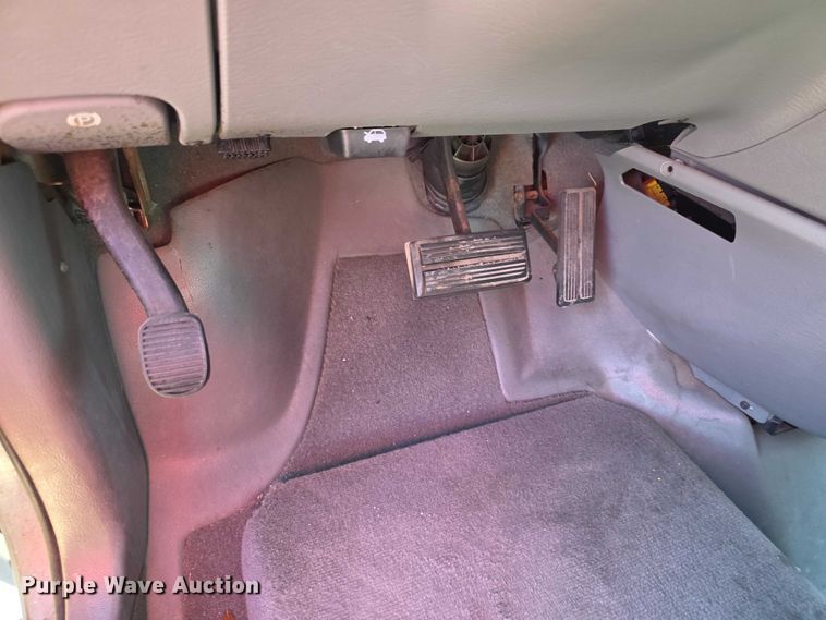 image for item FI0572 2006 Dodge  Grand Caravan SXT van