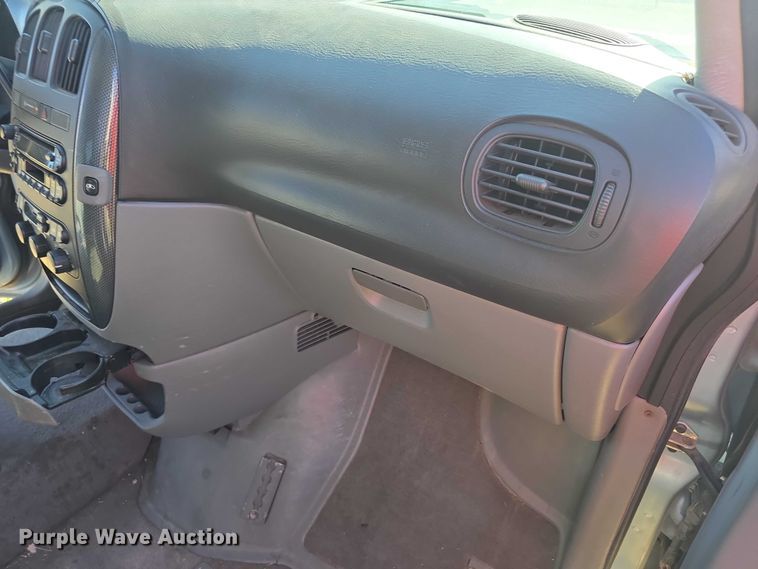 image for item FI0572 2006 Dodge  Grand Caravan SXT van