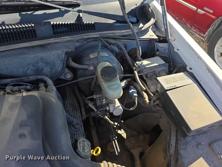 image for item FI0573 2001 Ford Crown Victoria LX 