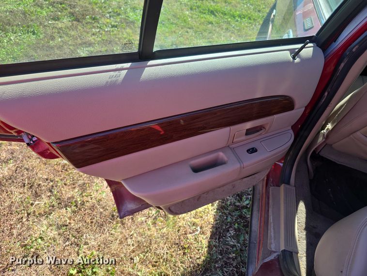 image for item FI0574 2003 Mercury  Grand Marquis LS 