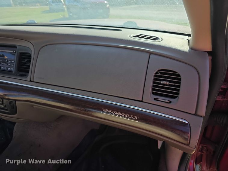 image for item FI0574 2003 Mercury  Grand Marquis LS 