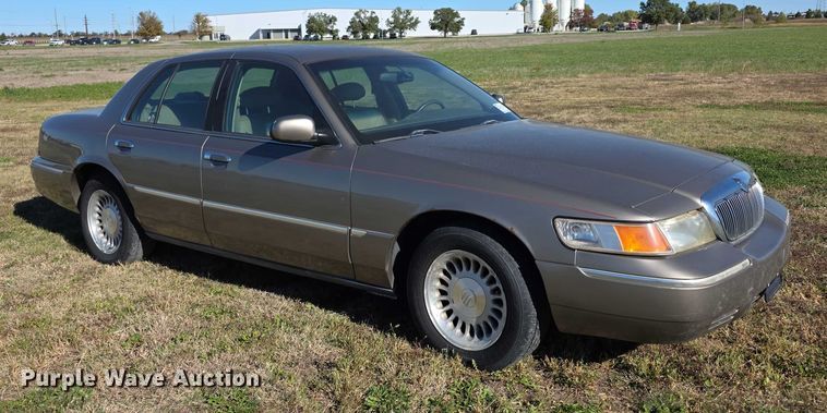 image for item FI0575 2001 Mercury  Grand Marquis LS 