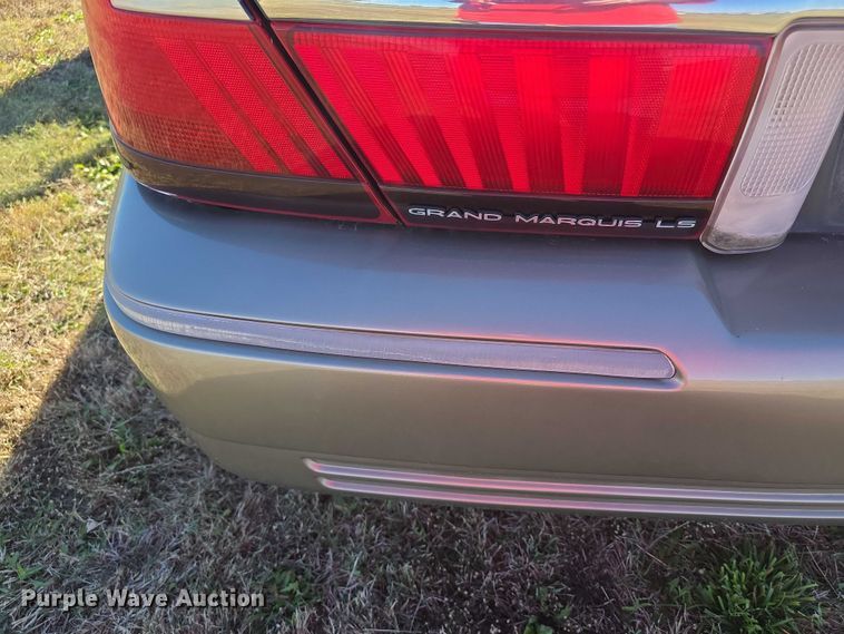 image for item FI0575 2001 Mercury  Grand Marquis LS 