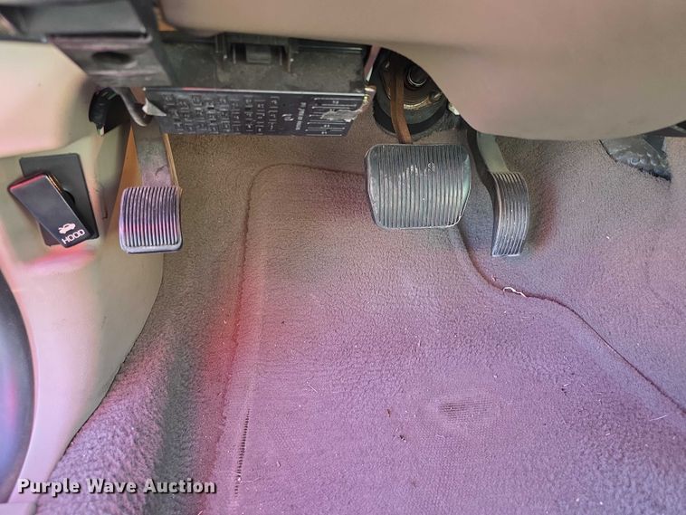 image for item FI0575 2001 Mercury  Grand Marquis LS 