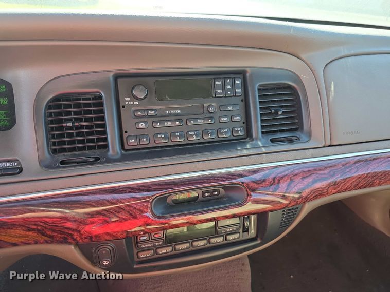 image for item FI0575 2001 Mercury  Grand Marquis LS 