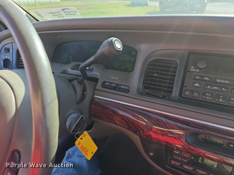 image for item FI0575 2001 Mercury  Grand Marquis LS 