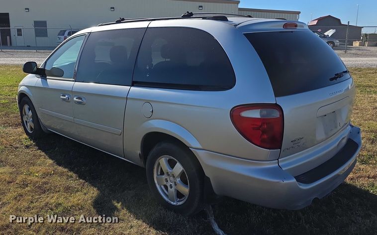 image for item FI0576 2005 Dodge  Grand Caravan  van