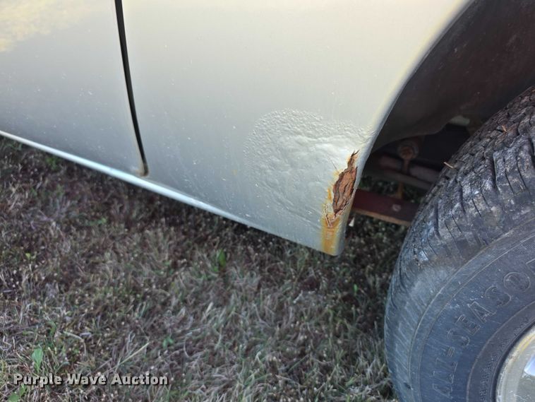 image for item FI0576 2005 Dodge  Grand Caravan  van