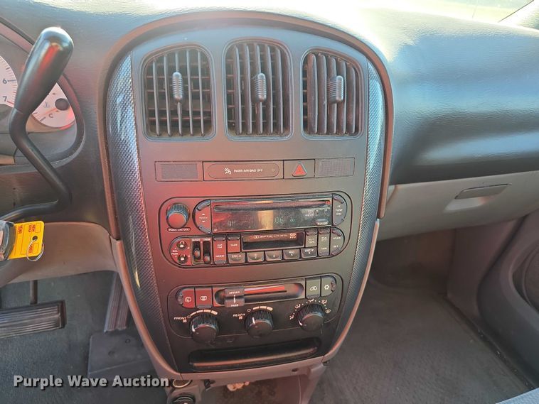 image for item FI0576 2005 Dodge  Grand Caravan  van