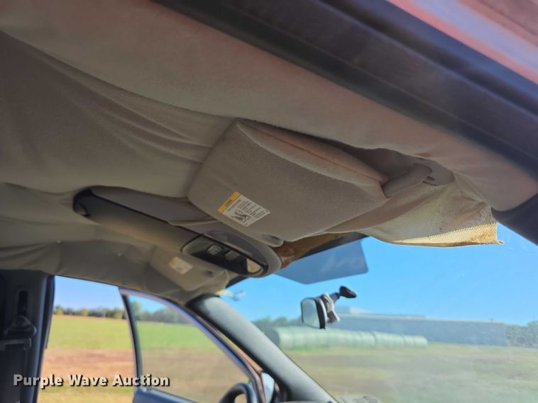 image for item FI0576 2005 Dodge  Grand Caravan  van