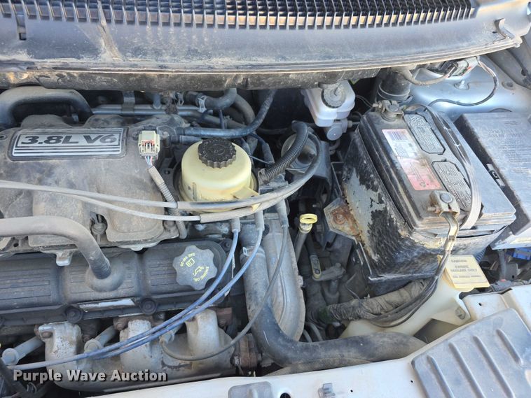 image for item FI0576 2005 Dodge  Grand Caravan  van