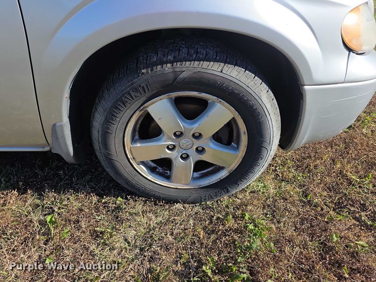 image for item FI0576 2005 Dodge  Grand Caravan  van