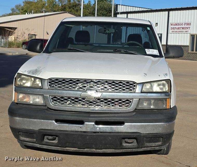 image for item FI0577 2006 Chevrolet Silverado 1500 pickup truck