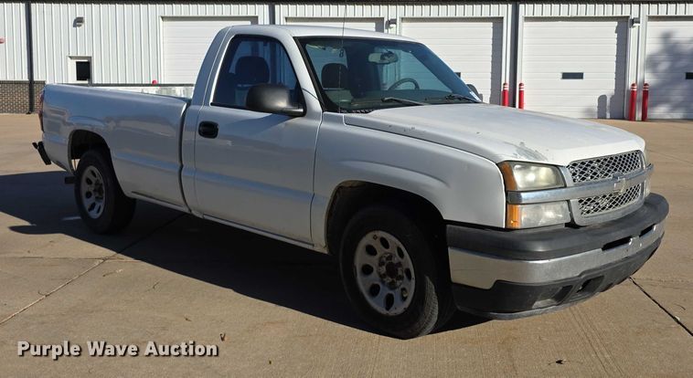 image for item FI0577 2006 Chevrolet Silverado 1500 pickup truck