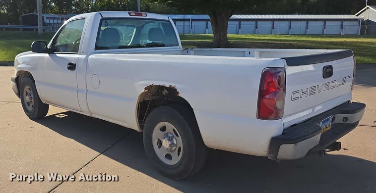 image for item FI0578 2003 Chevrolet Silverado 1500 pickup truck