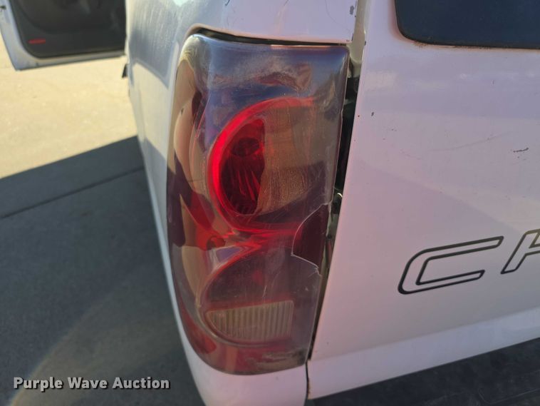 image for item FI0578 2003 Chevrolet Silverado 1500 pickup truck