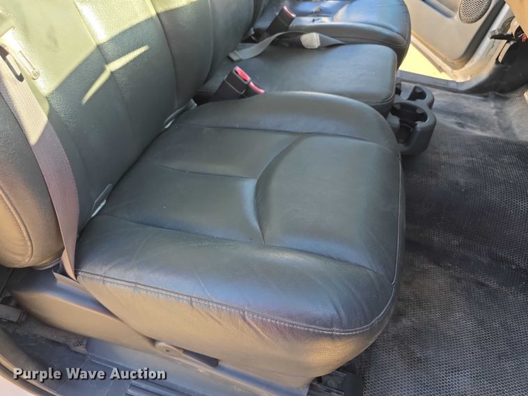 image for item FI0578 2003 Chevrolet Silverado 1500 pickup truck