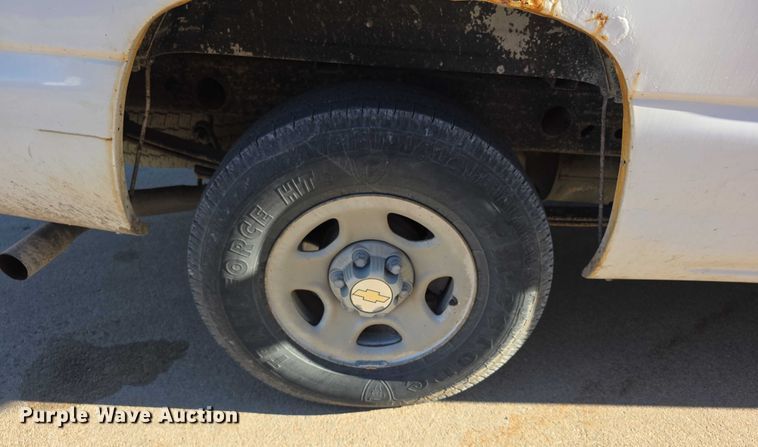 image for item FI0578 2003 Chevrolet Silverado 1500 pickup truck