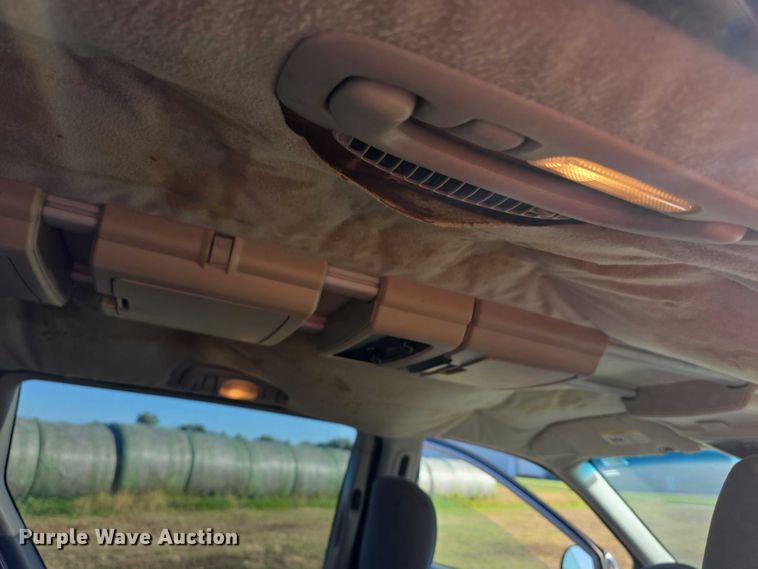 image for item FI0580 2005 Dodge  Grand Caravan  van